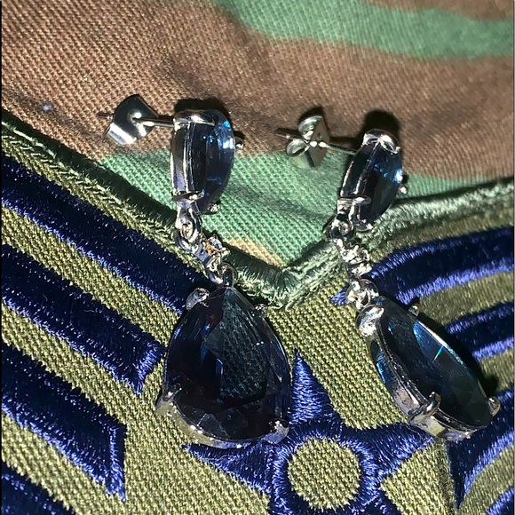 NWT/NIB OVER 12CTS Sapphire Statement Earrings - Picture 8 of 16